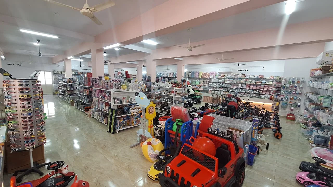 Inside Mom N Pappas store in Valliyur