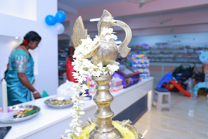 Baby products store logo – toys, newborn essentials & baby care in Tirunelveli & Kanyakumari