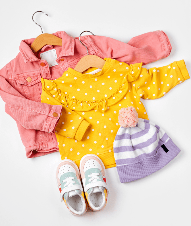 newborn baby clothes available at Mom N Pappas in Valliyur